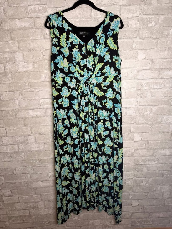 Jones New York Dresses & Skirts - Jones New York Black Maxi Dress with Aqua and Lime Floral Print